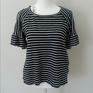 Small Max Studio Black and White Blouse Elegant Design